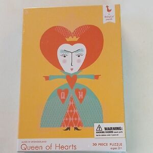 NWT Alice In Wonderland Queen Of Hearts 30 Piece Puzzle